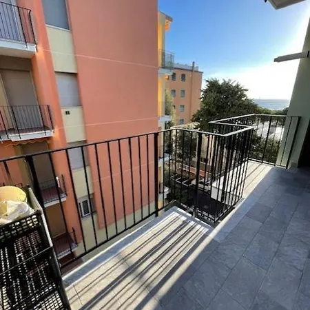 Trilocale Pregiato Sul Mare Lejlighed San Bartolomeo Al Mare