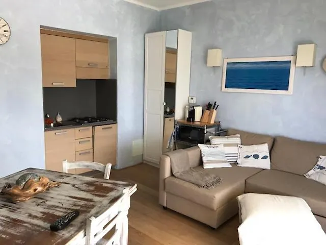 Trilocale Pregiato Sul Mare * San Bartolomeo al Mare